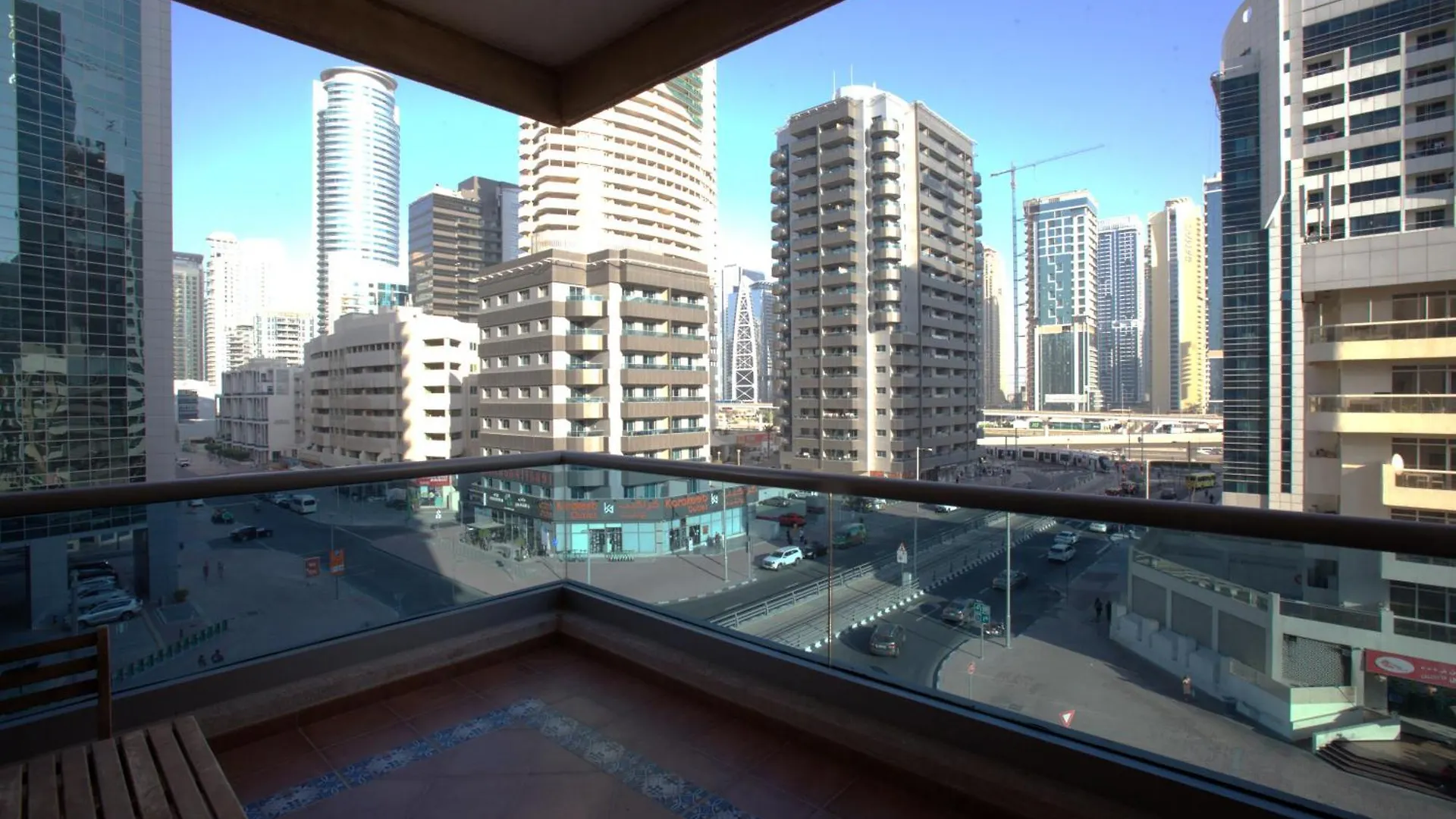 Your Home In Marina, One Bedroom Dubai United Arab Emirates