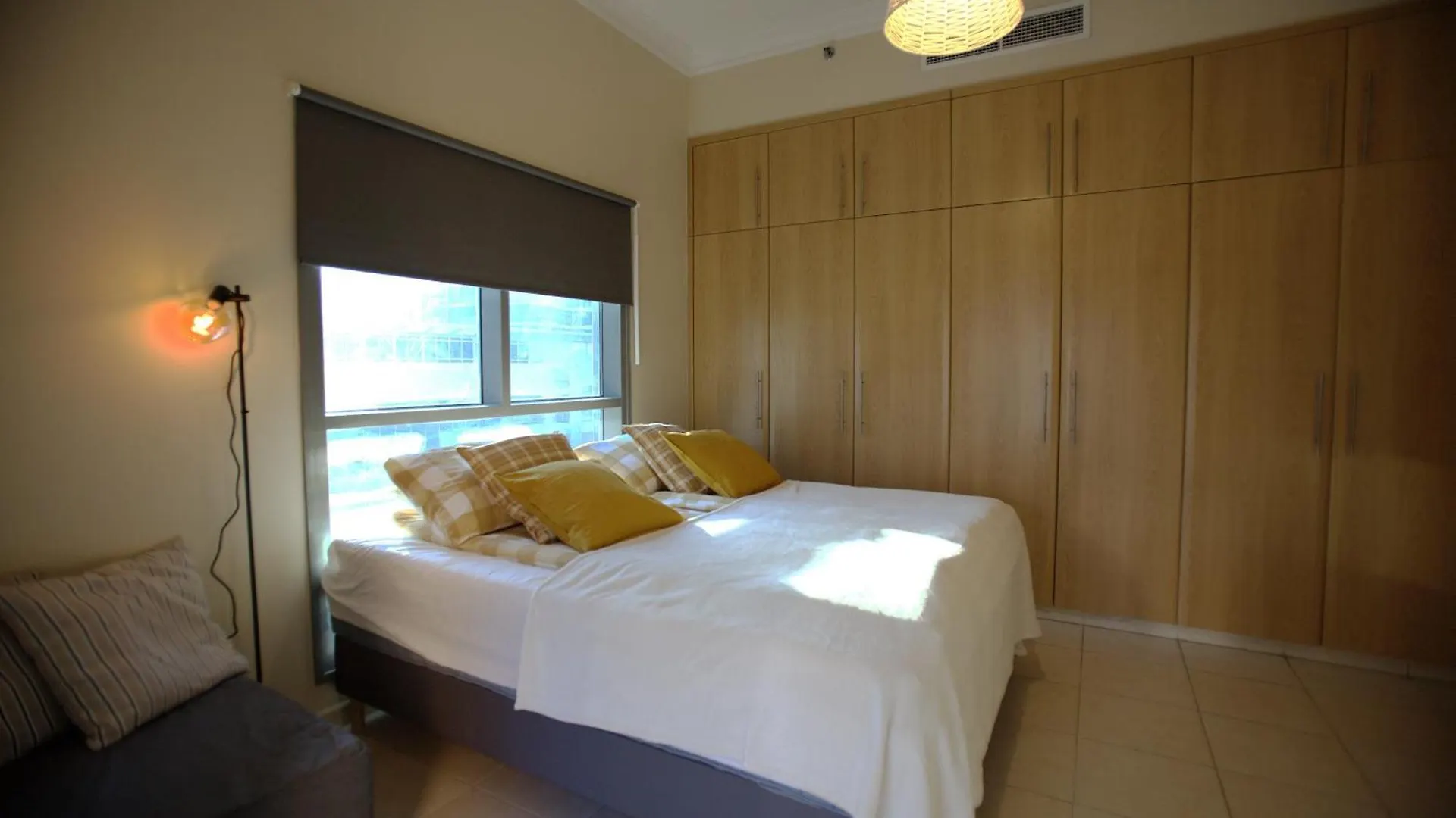 Your Home In Marina, One Bedroom Dubai Apartment