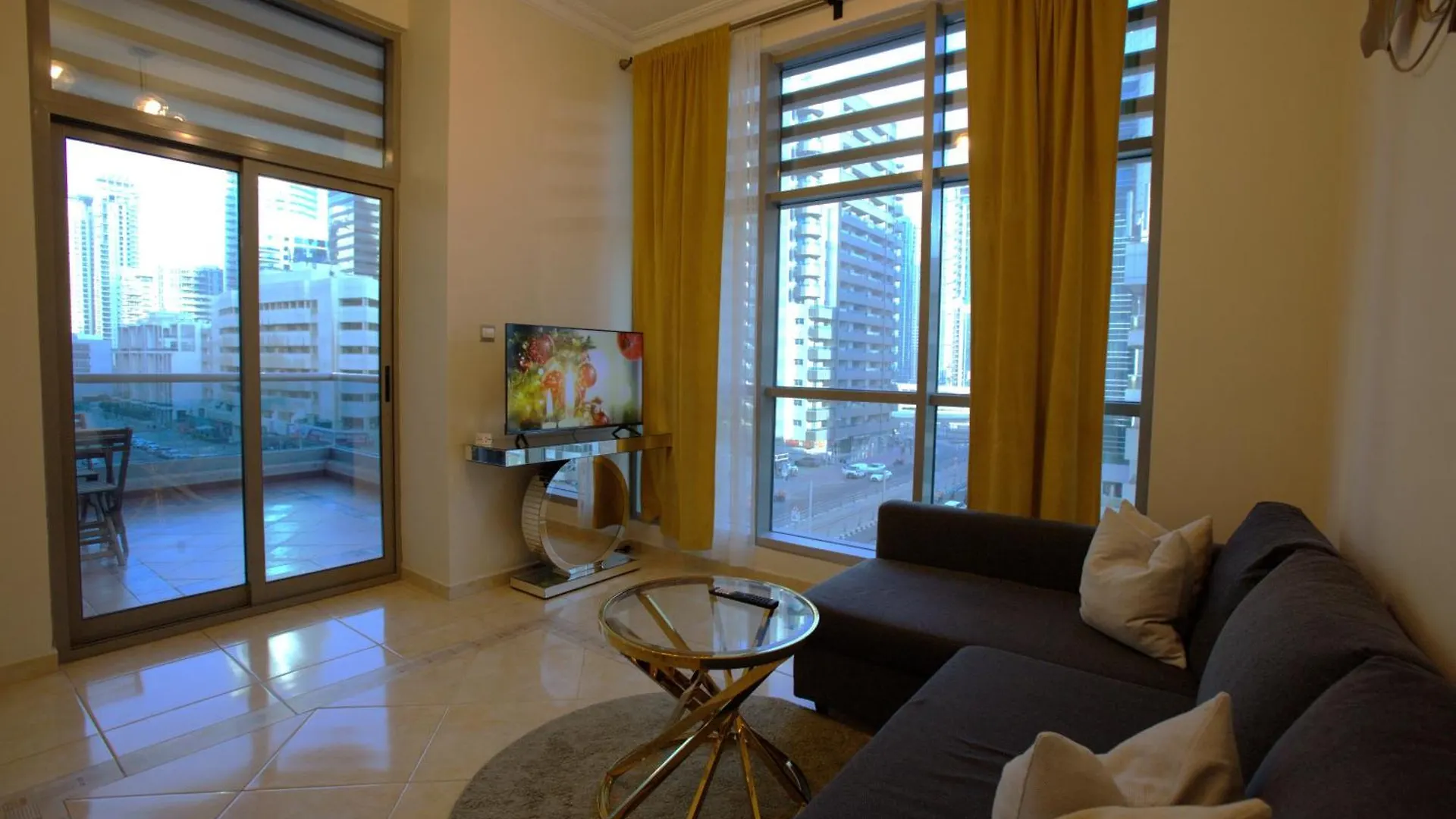 Apartment Your Home In Marina, One Bedroom Dubai