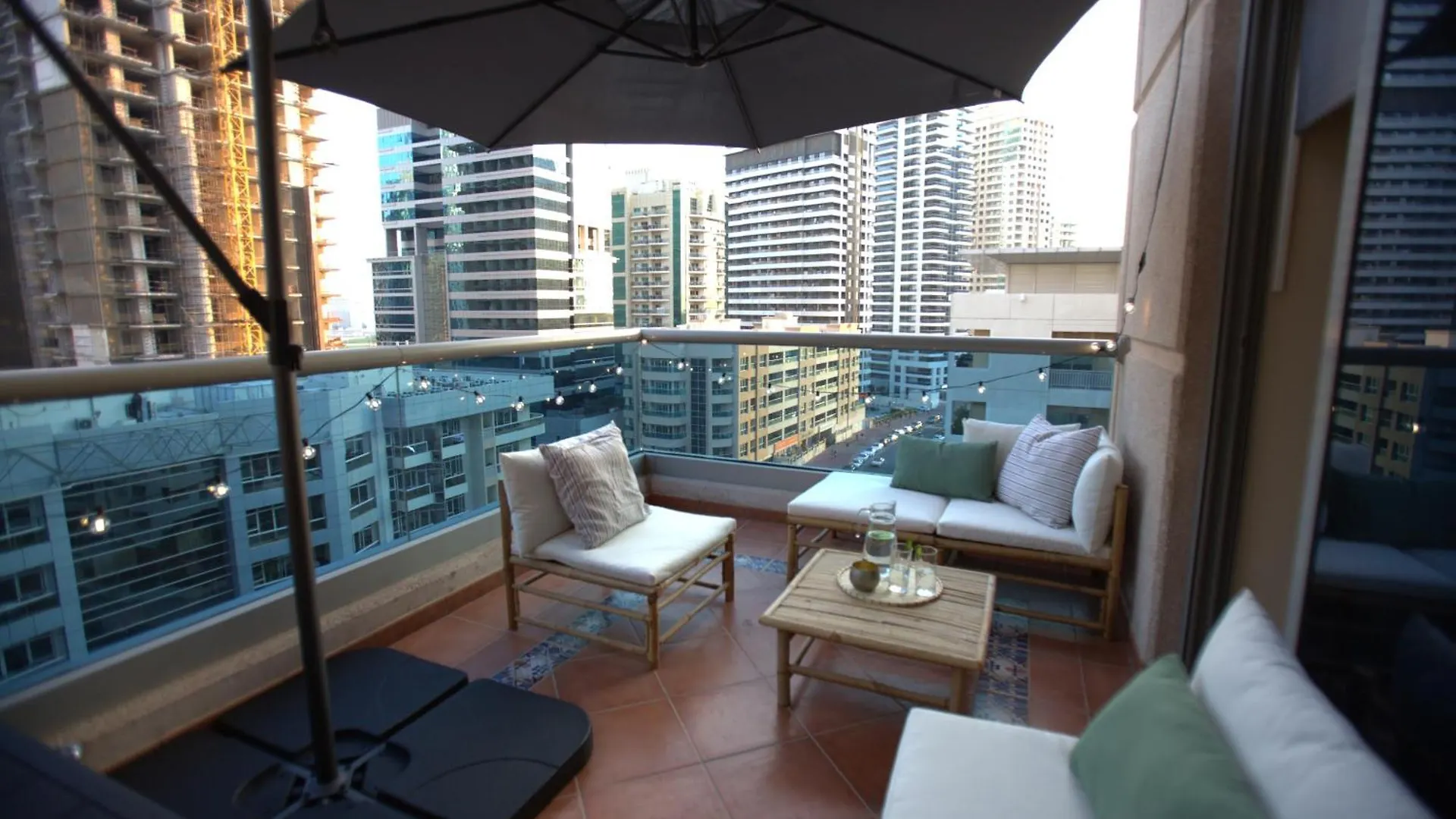 Your Home In Marina, One Bedroom Dubai